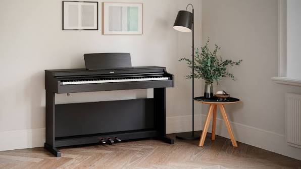 Yamaha Arius YDP-165B Digital Piano